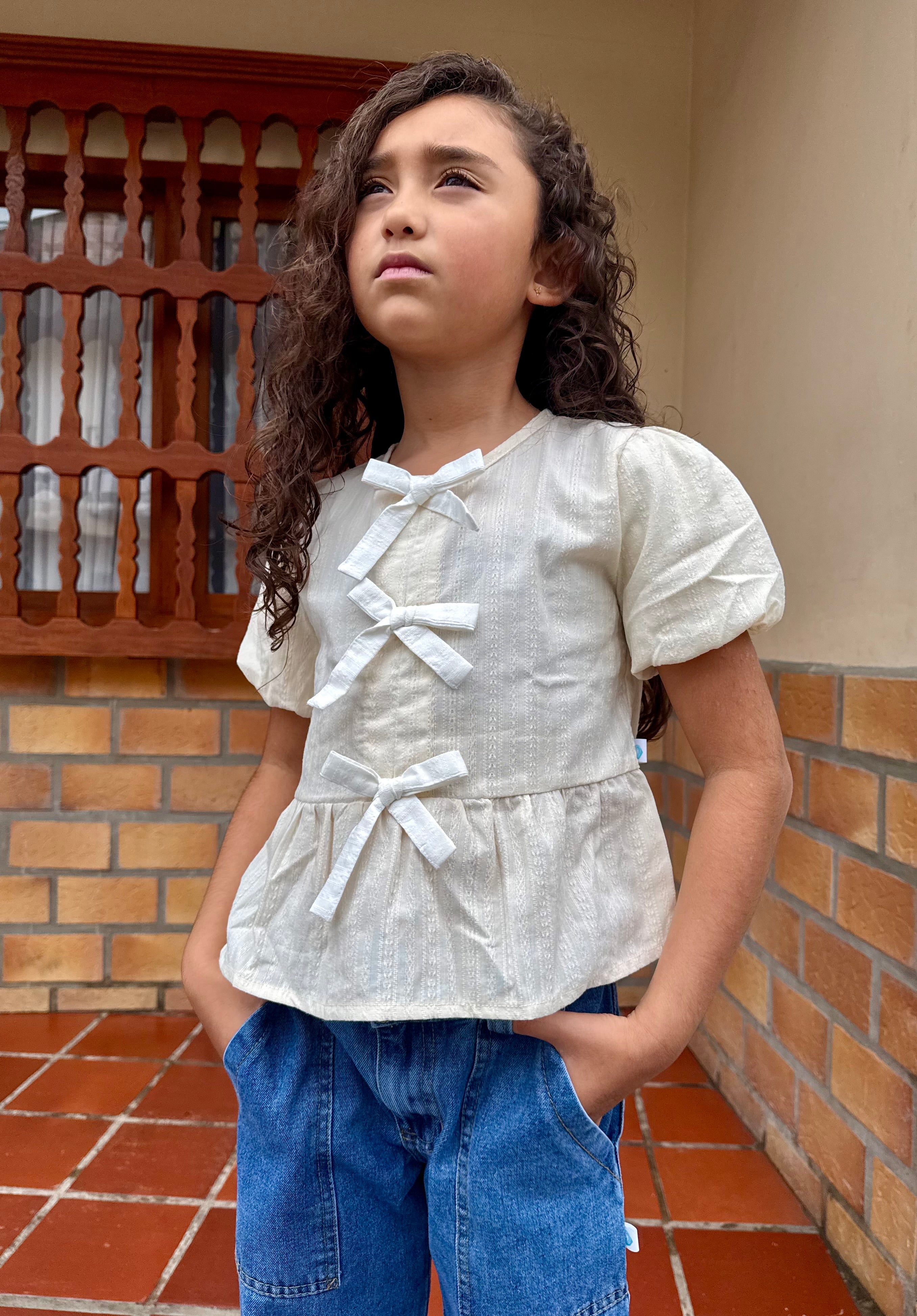 Camisa moños para niña