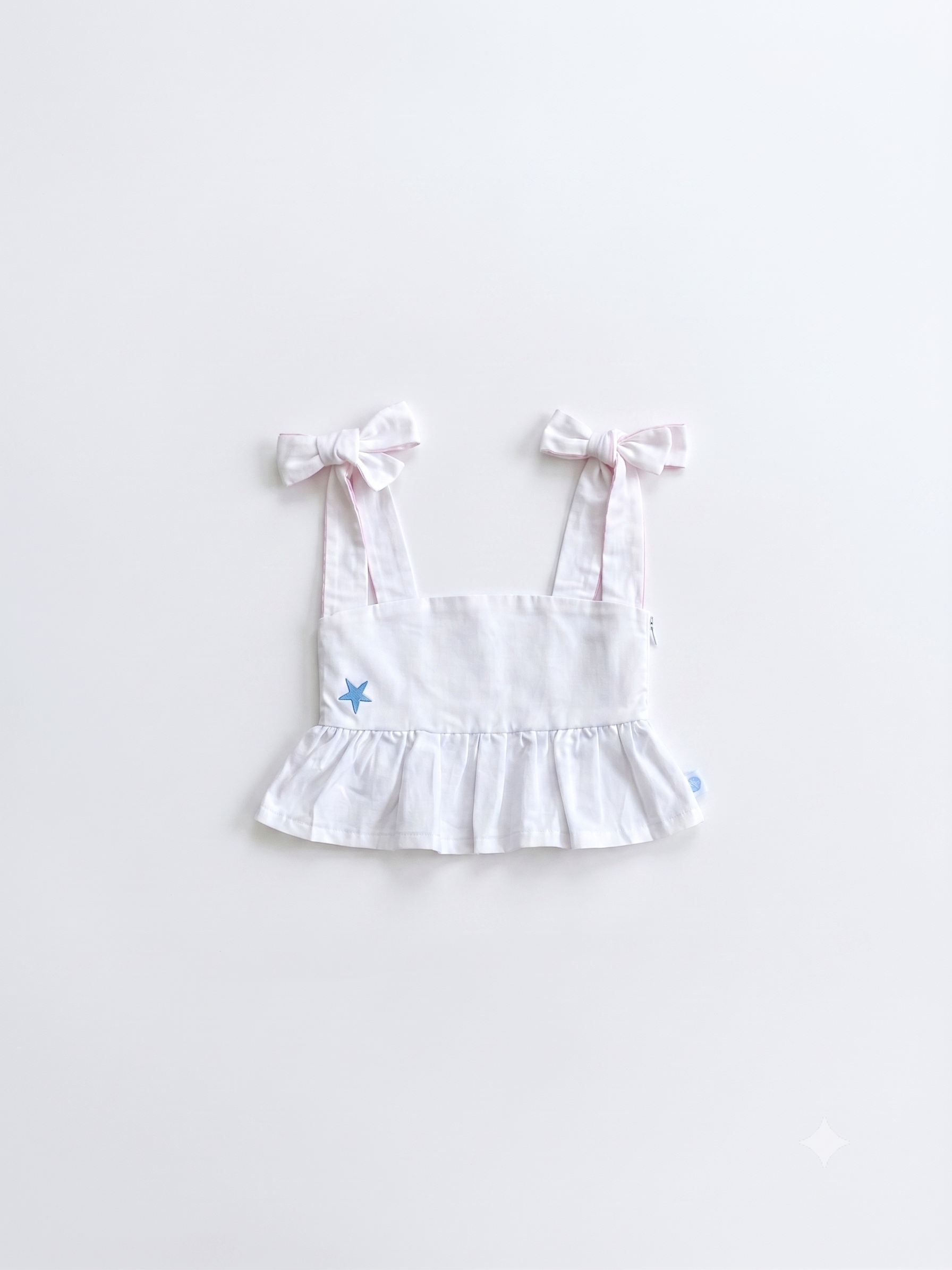 Top con tiras ajustables para niña