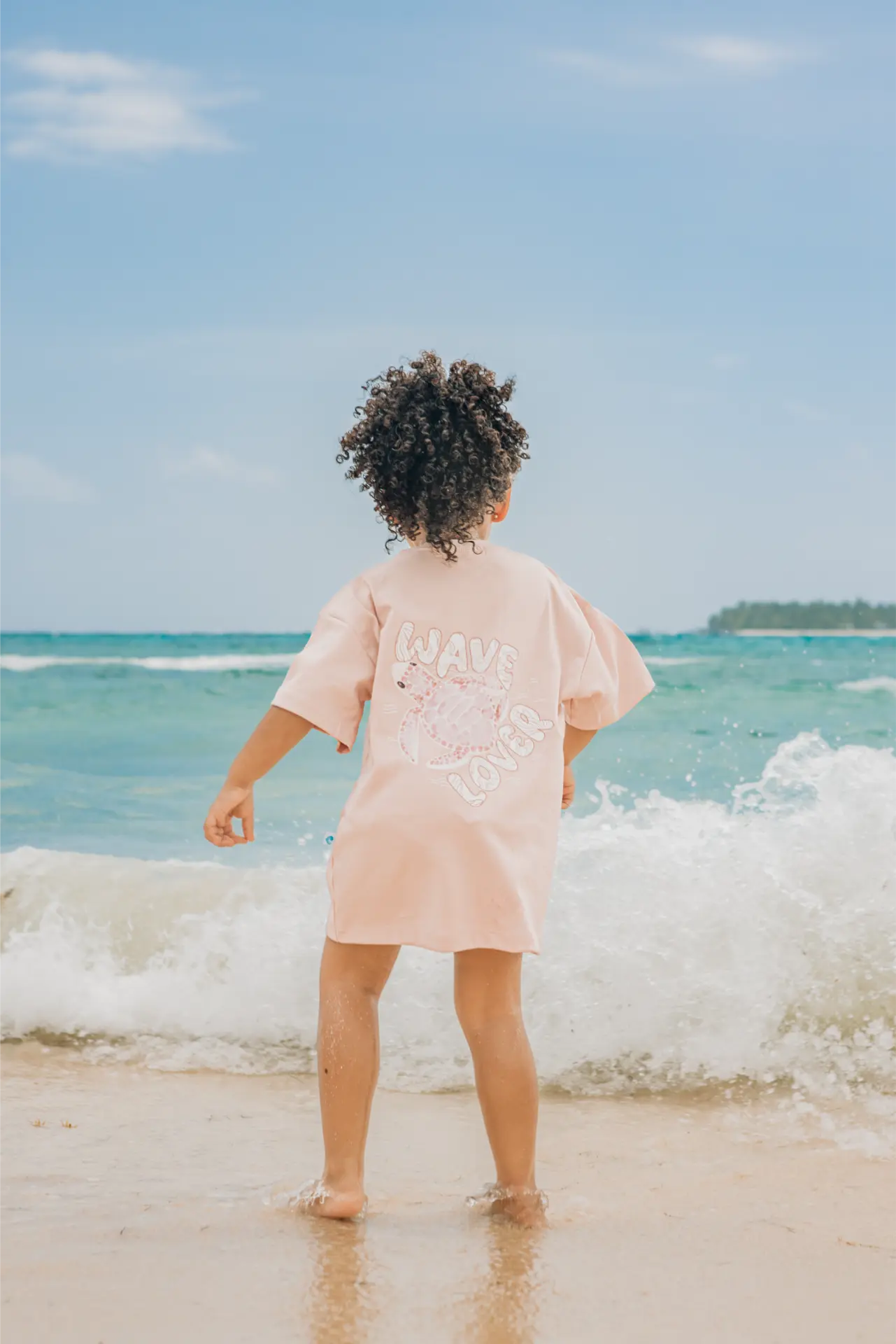 Camiseta estampada oversize para niño y niña